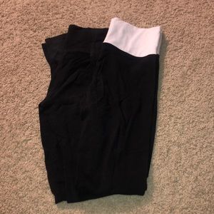 Victoria’s Secret leggings (2 pairs)